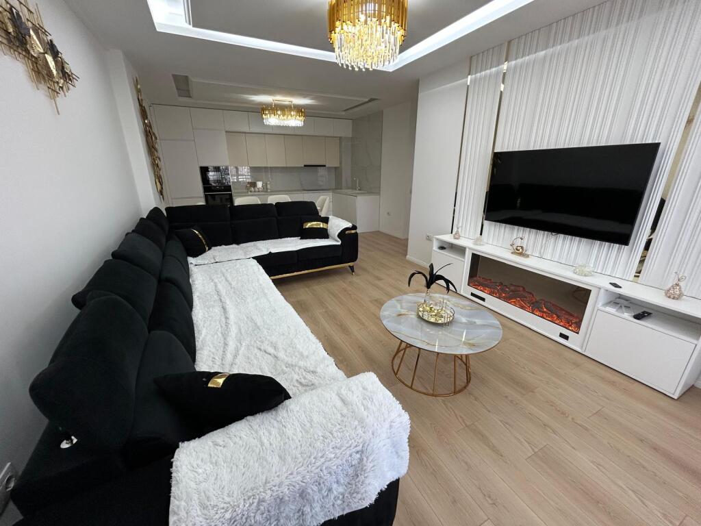 📌 In affitto – Appartamento 2+1+2 Bagni + Posto Auto | Complesso Aura