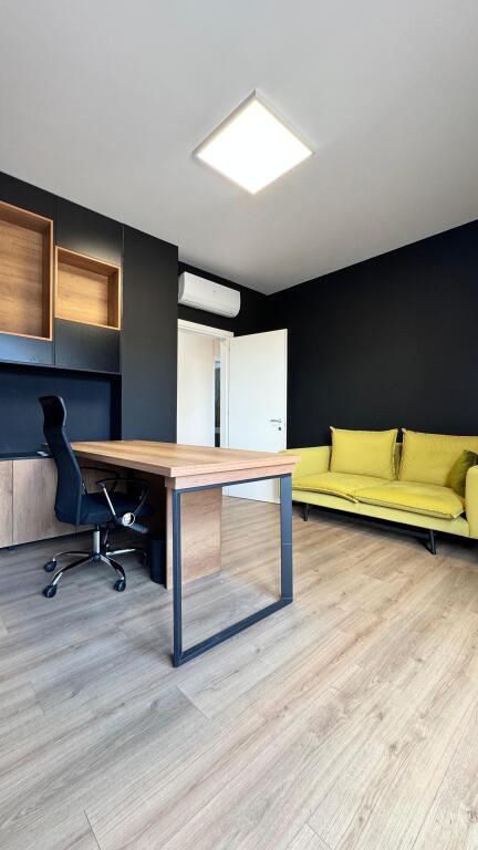 BUSINESS PREMISES FOR RENT 166 M2 KAVAJES ROAD 2,200 EURO