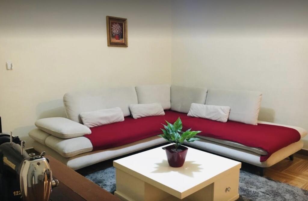 Super 1+1 apartment at QSUT Faculty of Medicine