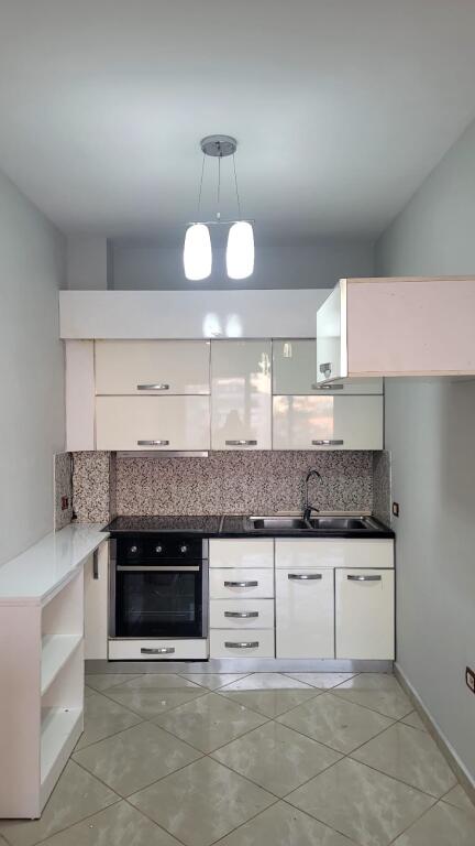 Appartamento in affitto 1+1 Astir