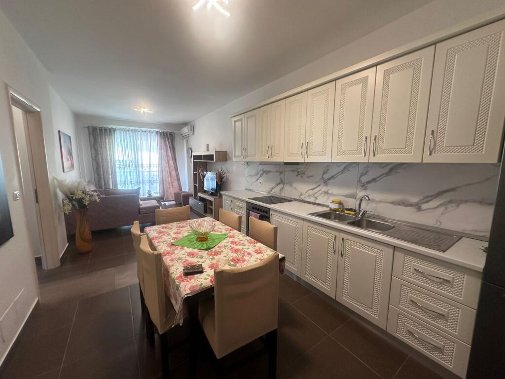 House for rent 2+1+2+parking near the Dry Lake