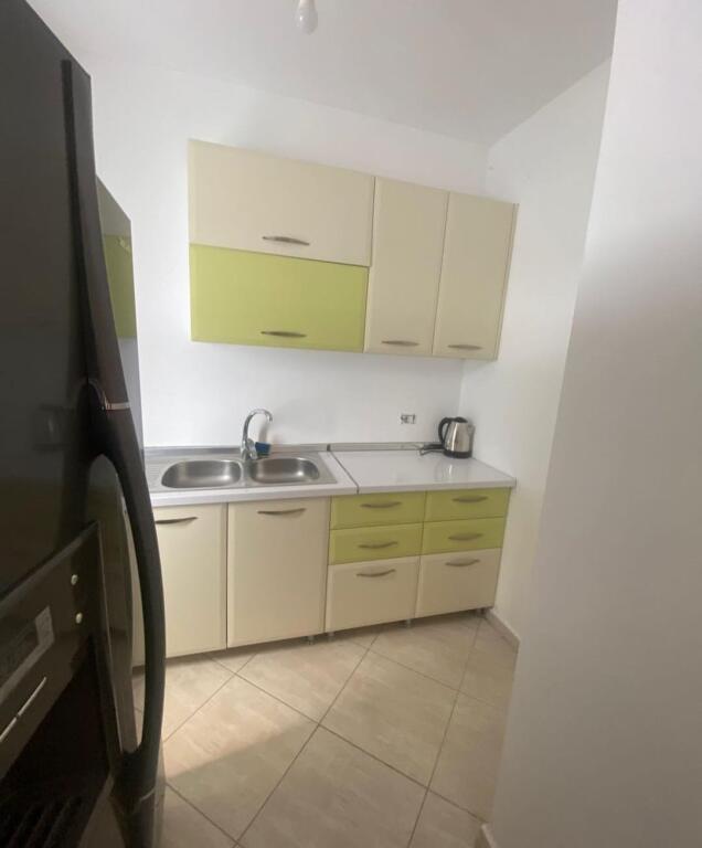 APPARTAMENTO 2+1+2 IN VENDITA A TIRANA! ○ Posizione: Via Jordan Misja