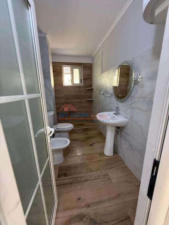 Appartamento 2+1 in vendita Ali Demi Tirana