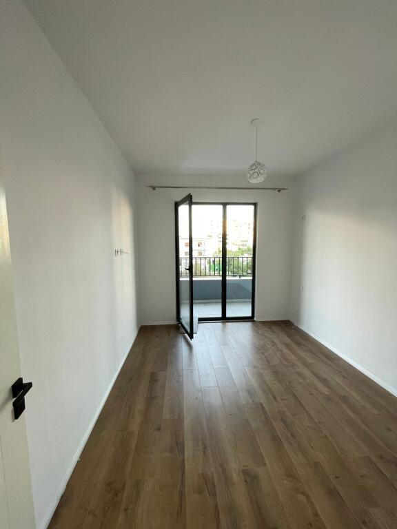 Jepet me qira apartament 2+1 në Kamëz