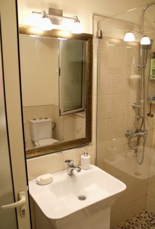 Super 1+1 apartment at QSUT Faculty of Medicine