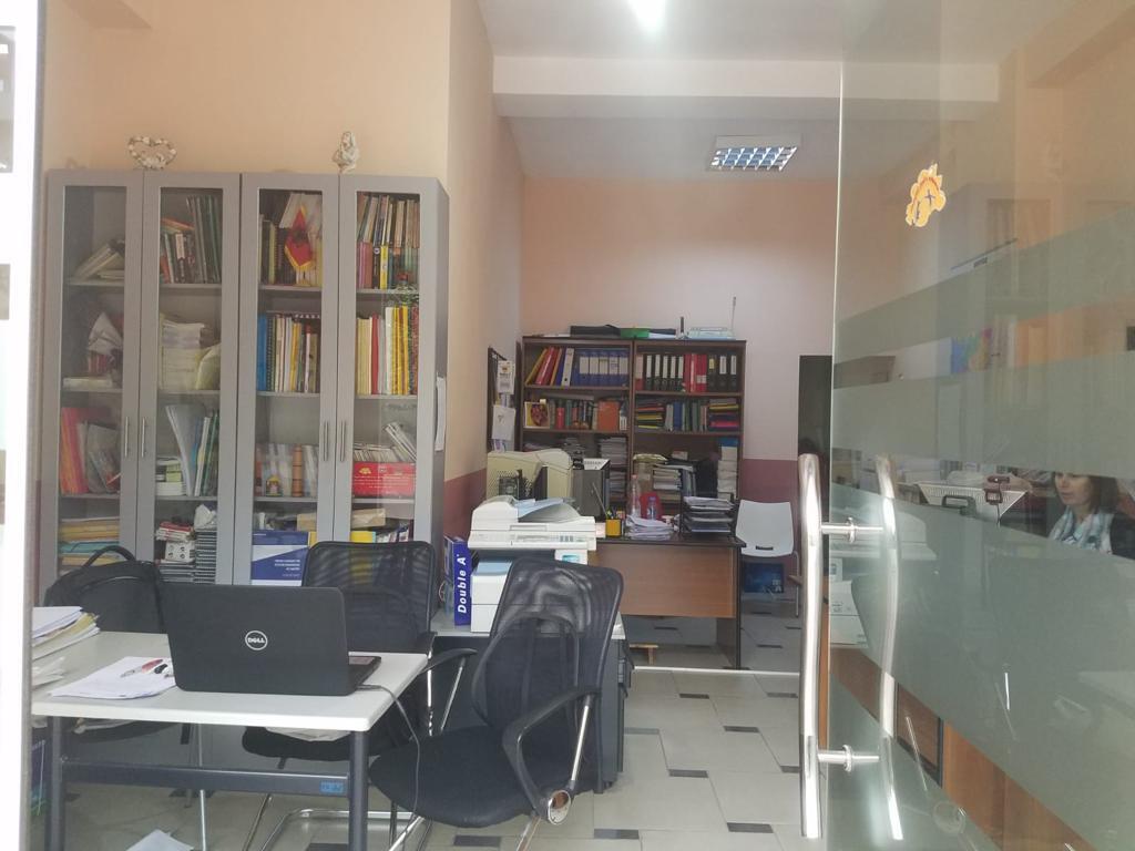Office for Rent at the Municipality of Paris