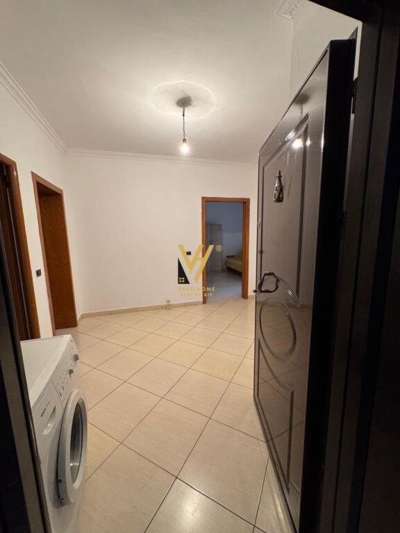 JEPET APARTAMENT 2+1+2BLK ME QERA NE SAUK TE VJETER 40.000 LEKE