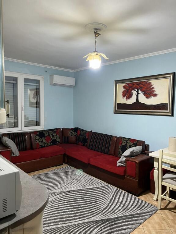 Shitet apartament 2+1 Myslym Shyri