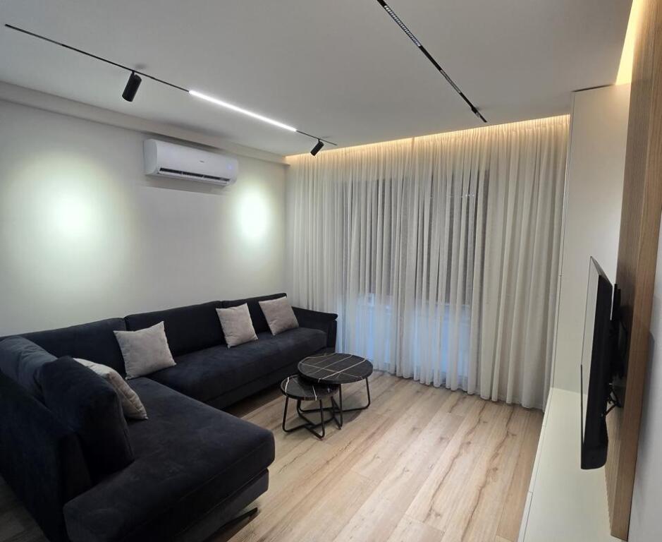 APARTMENT FOR RENT 2+1 XHAMLLIK 1,000 EURO