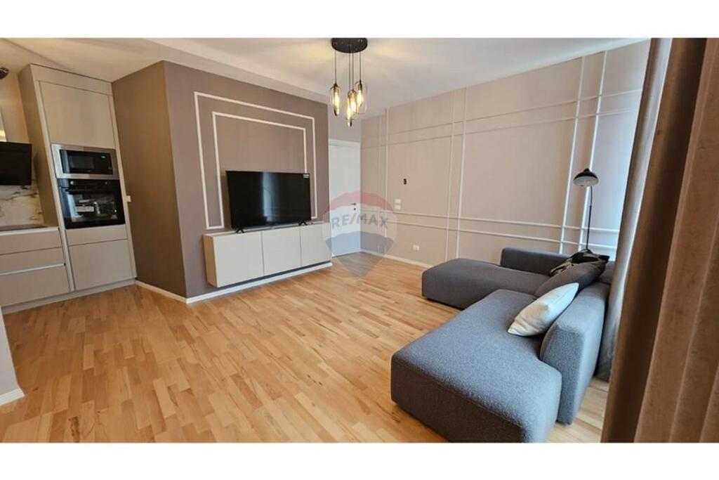 Super Apartment 2+1 for rent at Lake View