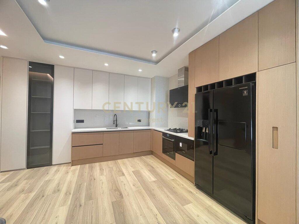 🏡 KINOSTUDIO – RENTING APARTMENT 2+1+2 TOILETS + PARKING SPOT