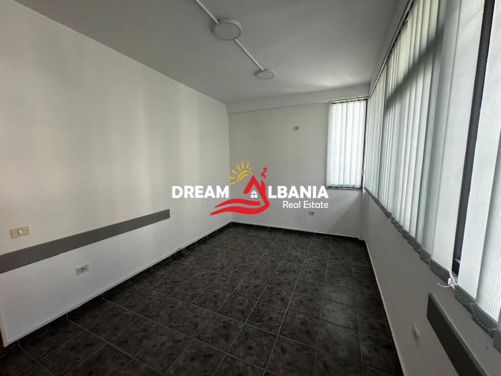 2 Office spaces for rent in the Varri Bamit area (ID 42611106).