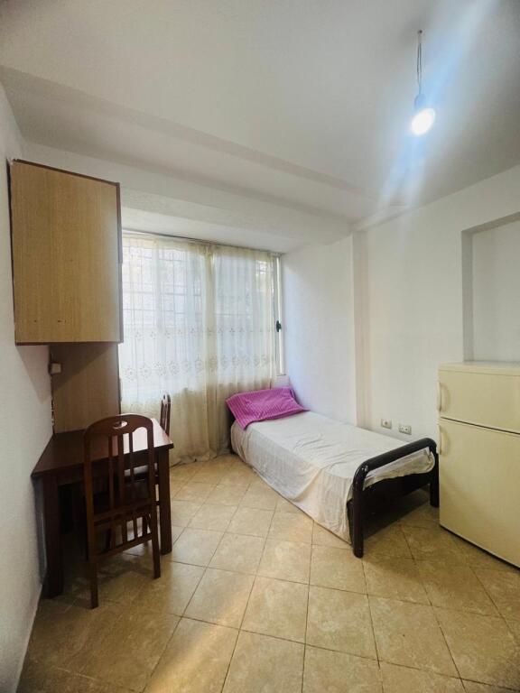 Monolocale in affitto, 21 Dhjetori