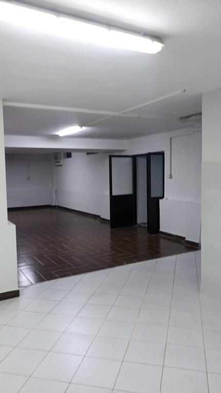 VENDITA MAGAZZINO 109 M2 IRFAN TOMINI 120.000 EURO