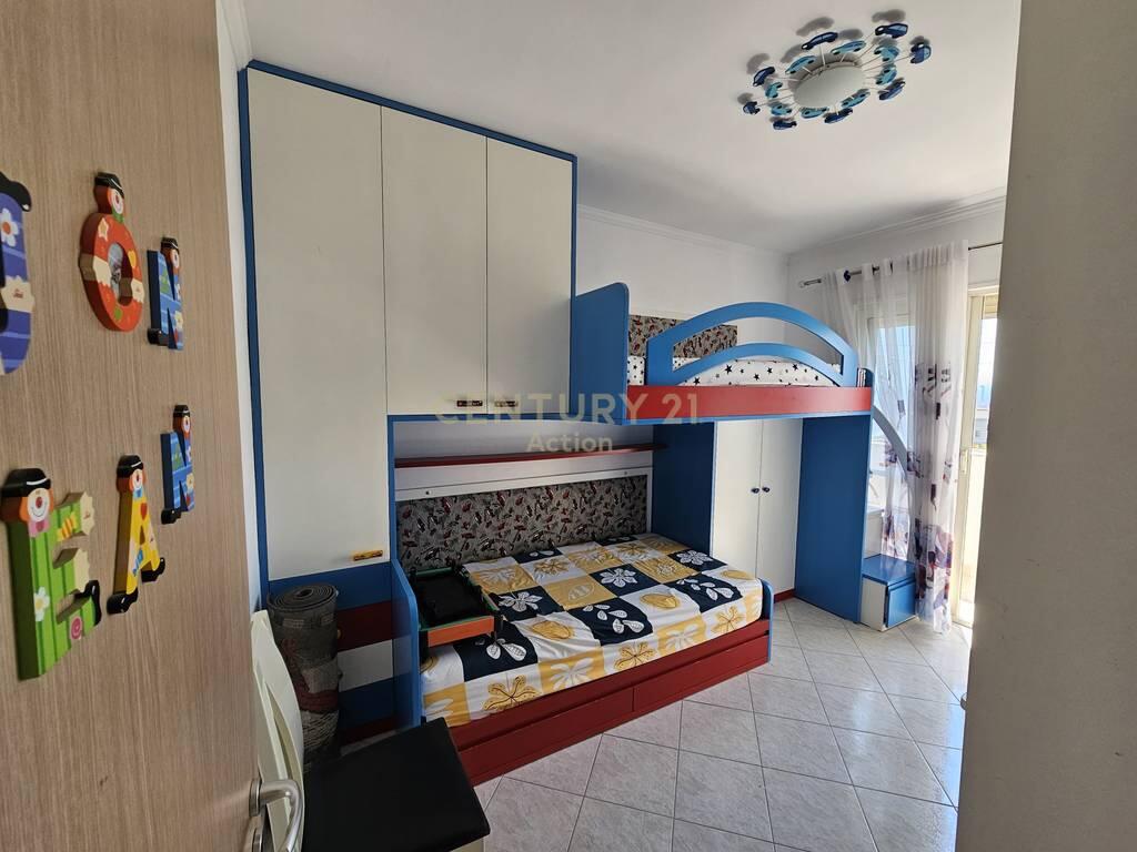 Apartment 2+1 for rent in Shkozë