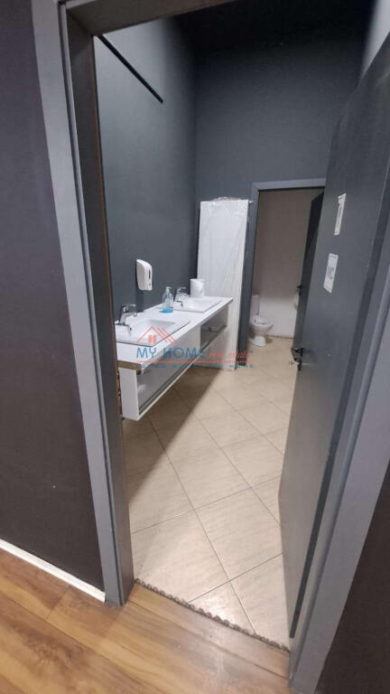 Business premises for rent at 21 Dhjetori Tirane