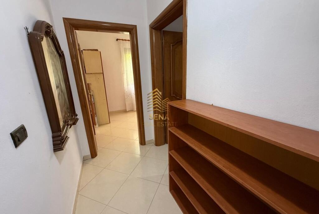 Rent, Apartment, 2+1+balcony, Dibra Street, United School, 500 Euro/Month