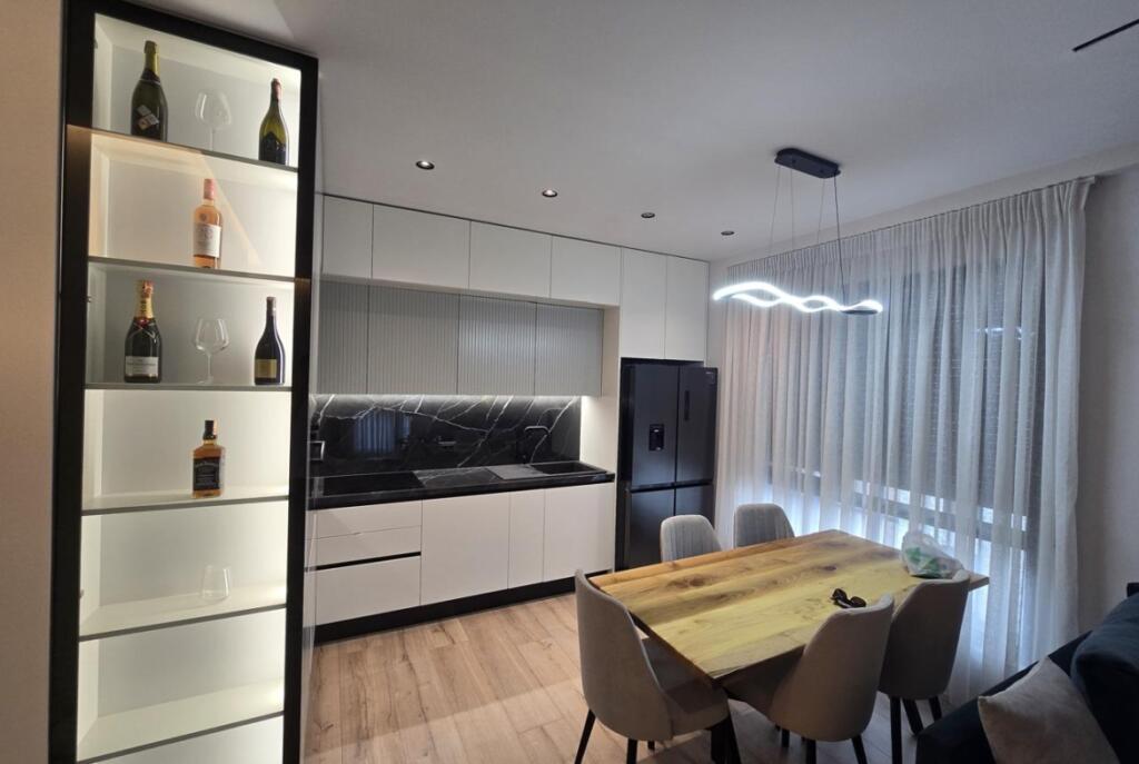 APARTMENT FOR RENT 2+1 XHAMLLIK 1,000 EURO