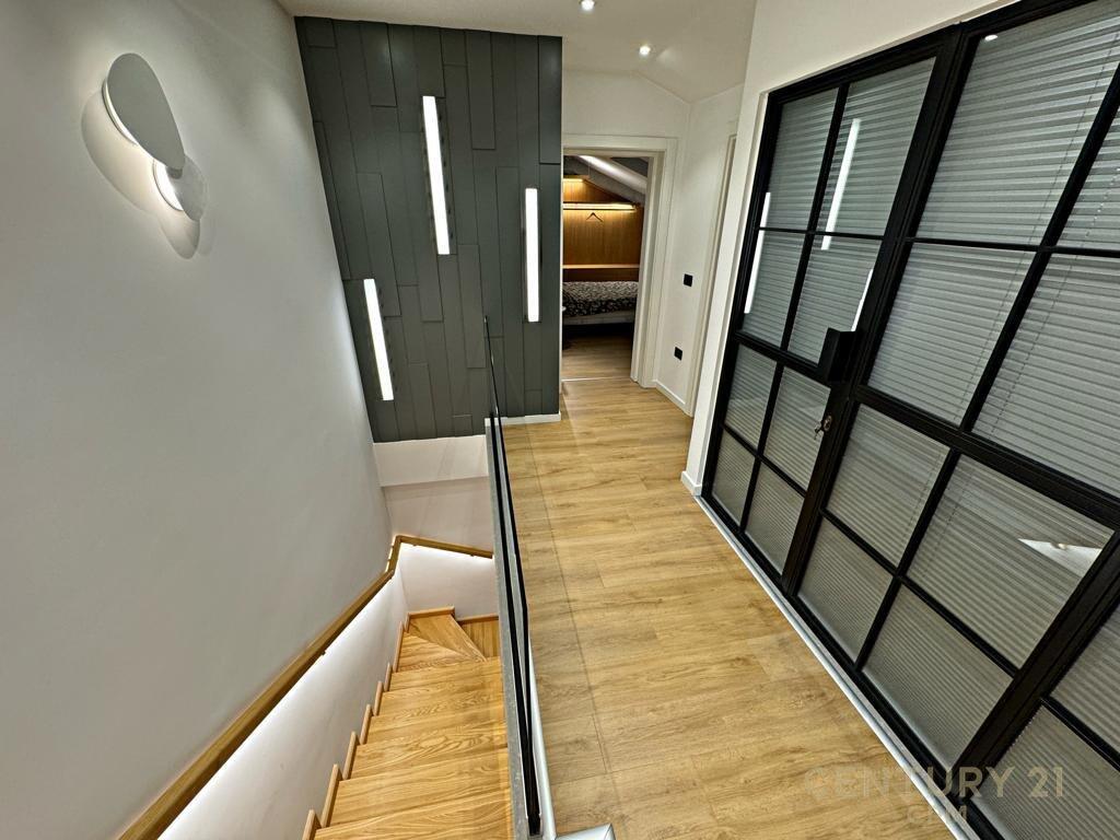 Luxury duplex for rent 3+1 – Selitë, Tirana