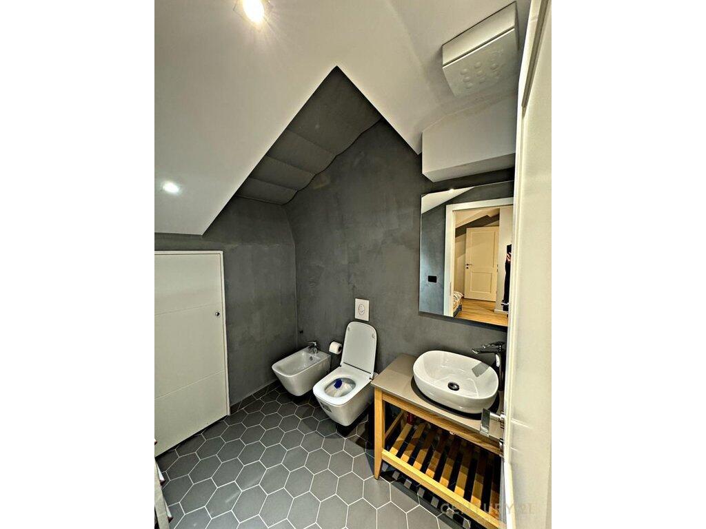 Luxury duplex for rent 3+1 – Selitë, Tirana