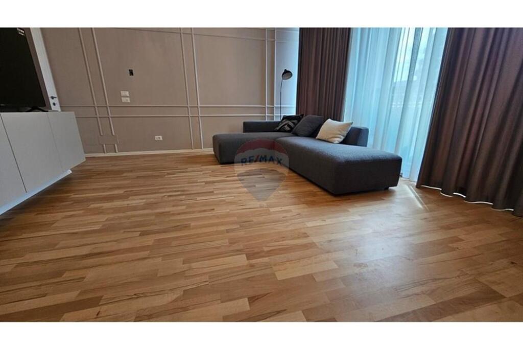 Super Apartment 2+1 for rent at Lake View