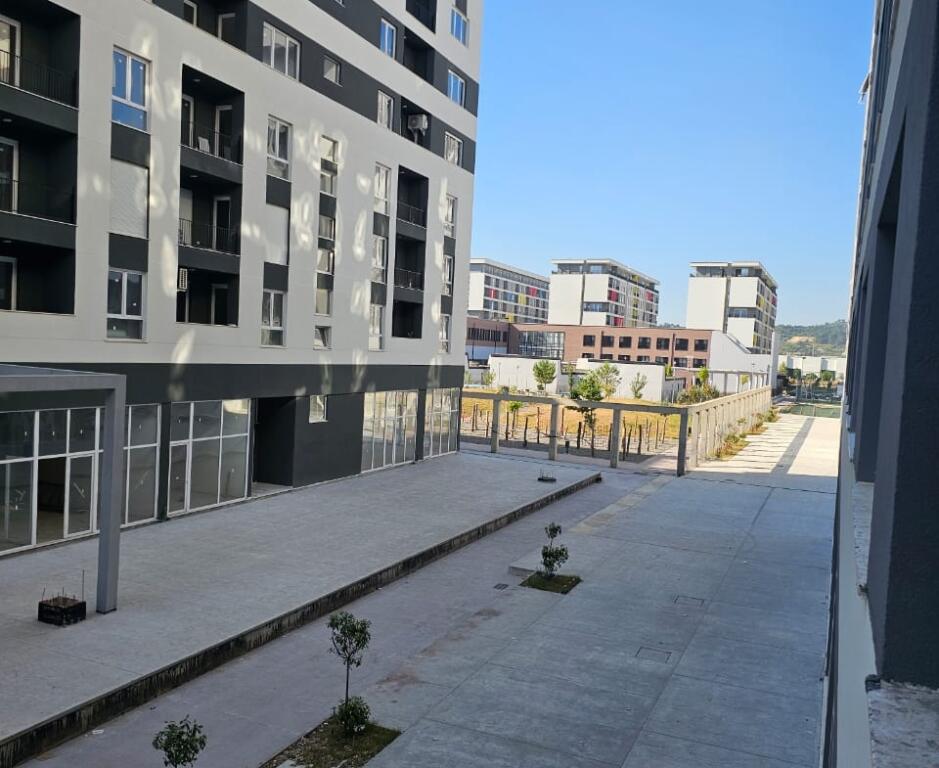 VENDESI APPARTAMENTO 2+1 UNIVERS CITY 110.000 EURO