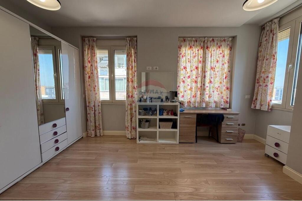 Apartament 3+1+Verande per shitje Kop Zoologjik!
