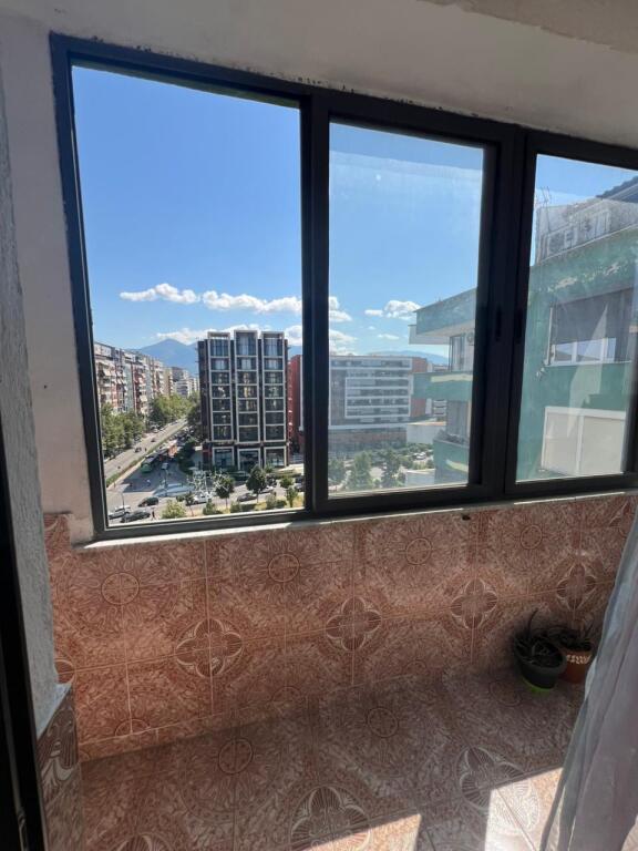 Appartamento 1+1+1 con Balcone in Affitto