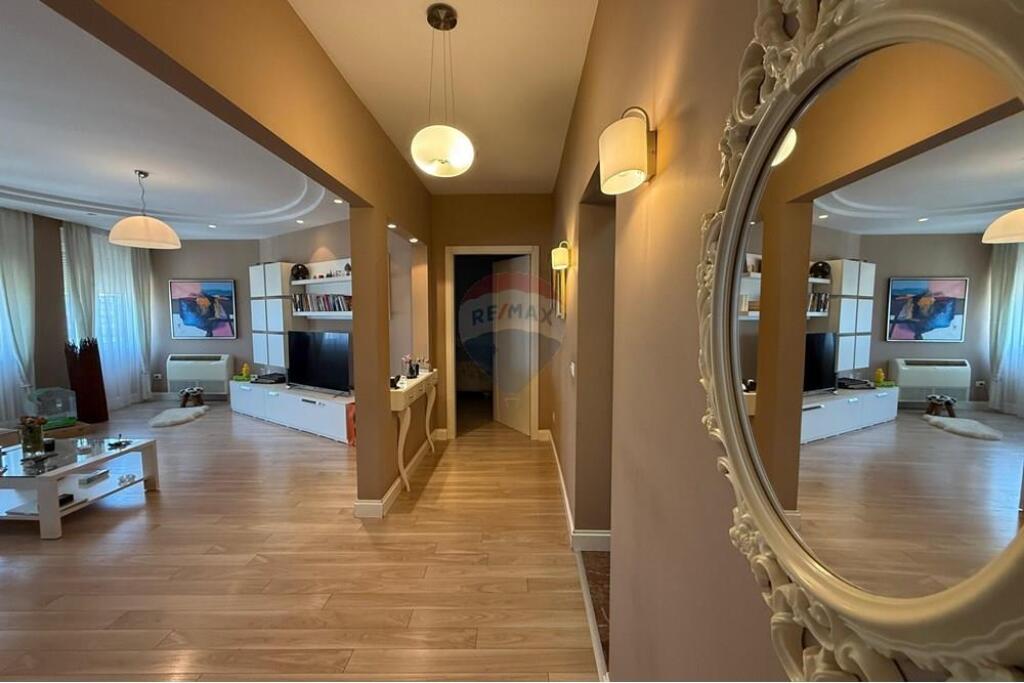 Apartament 3+1+Verande per shitje Kop Zoologjik!
