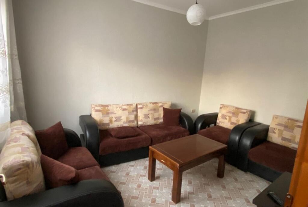 APARTAMENT ME QERA 2+1 ALI DEMI 500 EURO