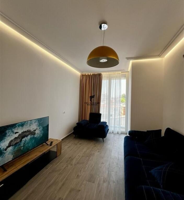 APARTMENT FOR RENT 2+1 CENTER 1,300 EURO