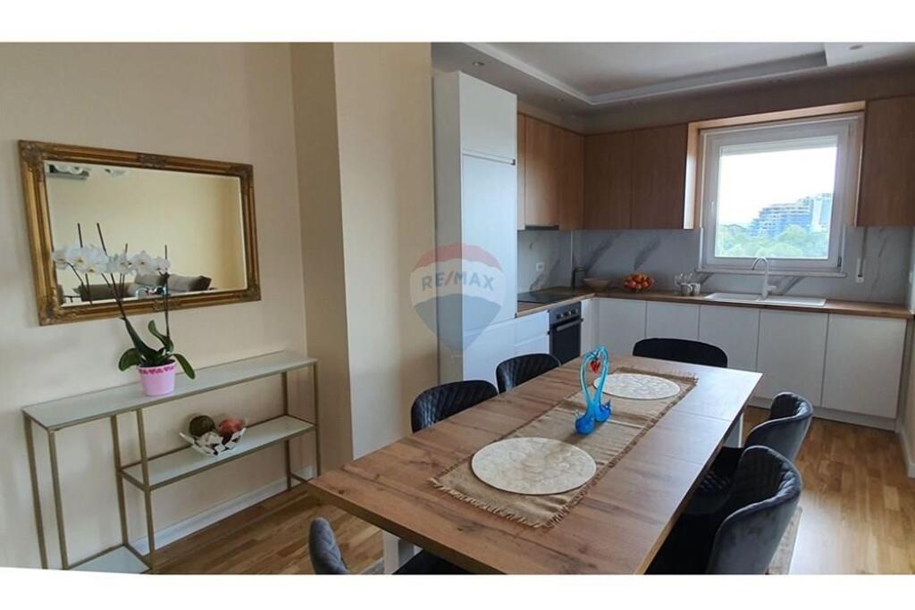 FOR SALE APARTMENT 2+1+2 AT ELBASAN STREET