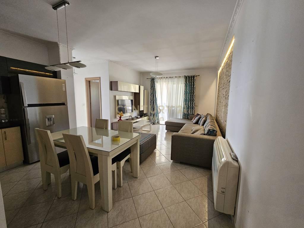 Apartment 2+1 for rent in Shkozë