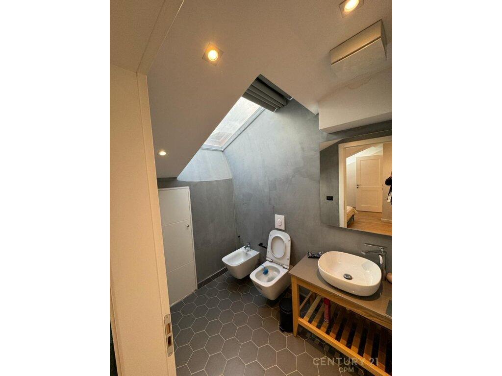 Luxury duplex for rent 3+1 – Selitë, Tirana