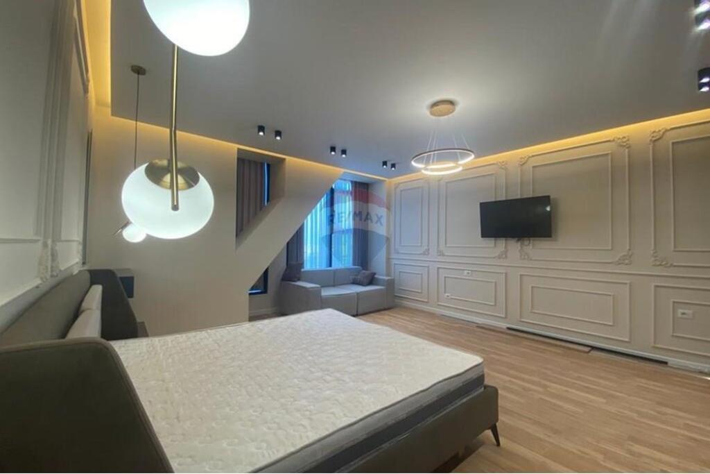 2+1 apartment for rent near Pazari i Ri in the center