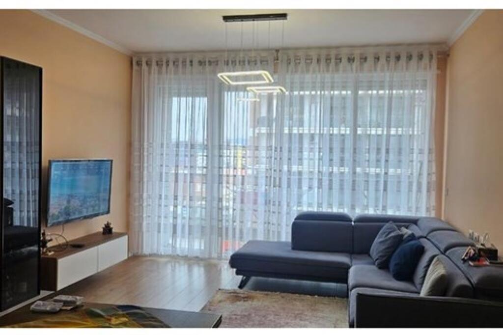 Tirane, apartment 2+1 for rent, 6th floor, 106 m² 700 € ID: 1001-164