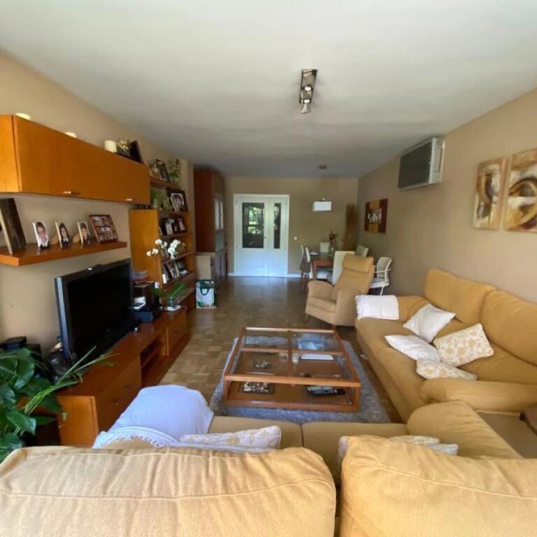 VILLA IN VENDITA 300M2 TUFINE 600.000 EURO
