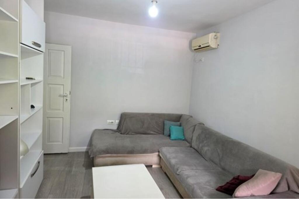 Apartment 1+1 for sale – 21 Dhjetori, Tirana 115,000 EURO (ID:1001-110)