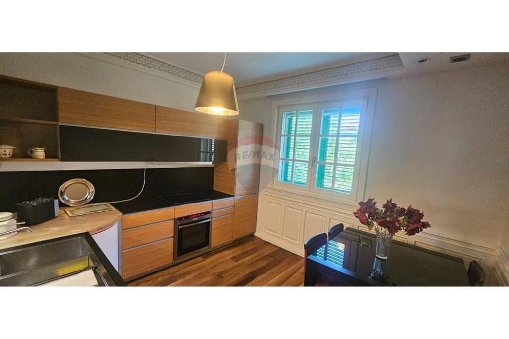 Tirana, affittasi appartamento 2+1 al 2° piano, 75 m² 700 €