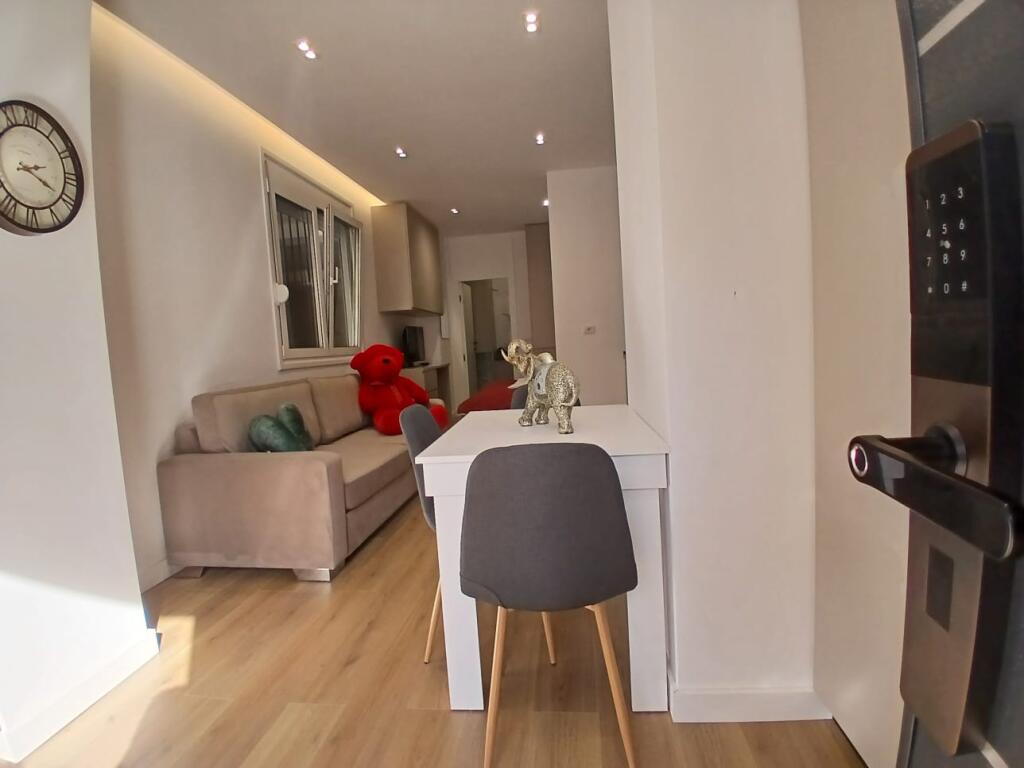 In affitto🔥  Appartamento / Home studio   Via Barrikadave