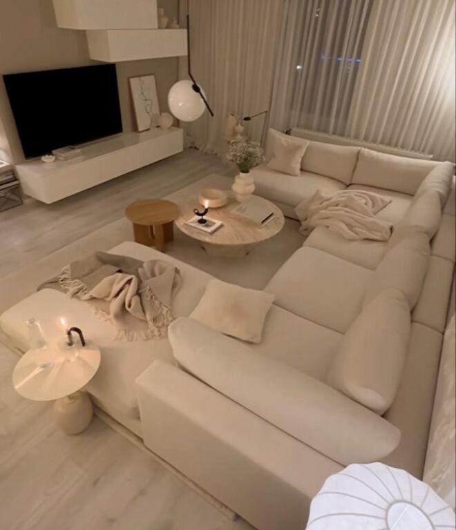 FOR SALE APARTMENT 1+1 NEW BOULEVARD 158,000 EURO