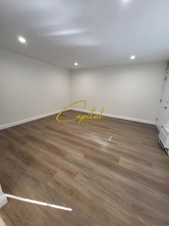 SHITET DYQAN 70 M2 ZOGU I ZI 250.000 EURO