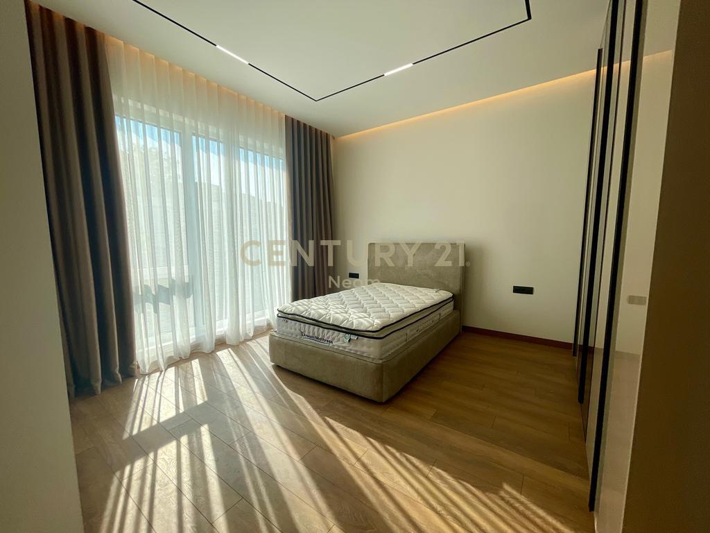 🌿 Luxury Villa for Rent in “Forest” Residence – Dry Lake, Tirana