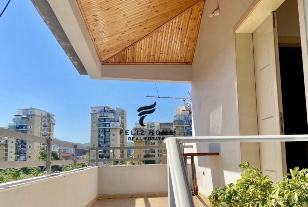 APARTAMENT ME QERA 2+1 FUSHA E AVIACIONIT 50.000 LEKE