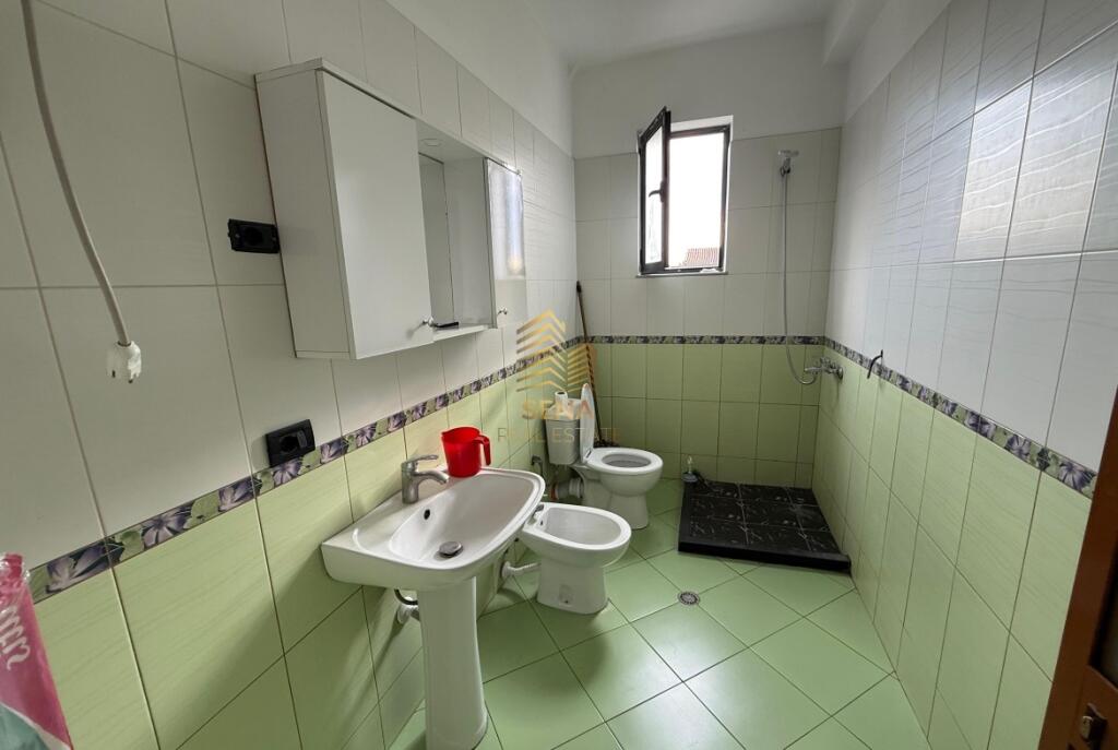 Rent, Apartment, 2+1+balcony, Dibra Street, United School, 500 Euro/Month