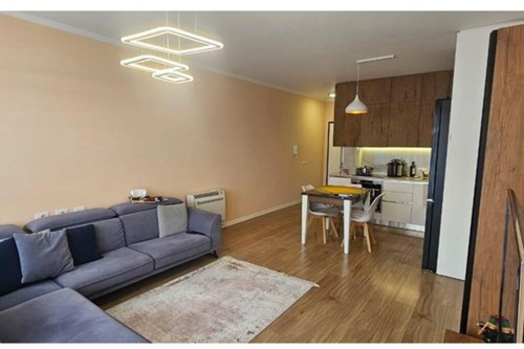 Tirane, apartment 2+1 for rent, 6th floor, 106 m² 700 € ID: 1001-164