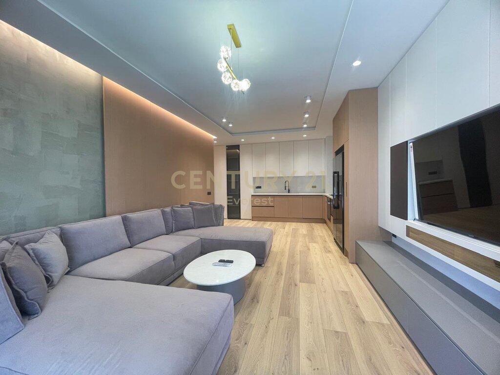 🏡 KINOSTUDIO – RENTING APARTMENT 2+1+2 TOILETS + PARKING SPOT