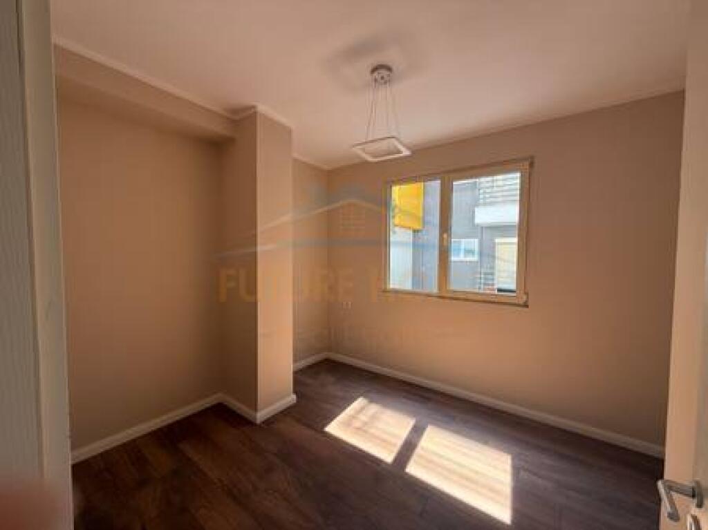 For sale, 2+1 Apartment, Tom Doshi Complex, Shkoze