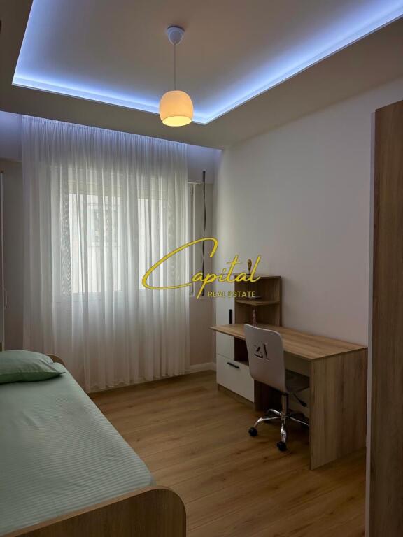 SHITET APARTAMENT 2+1+2 RRUGA E KAVAJES 250.000 EURO