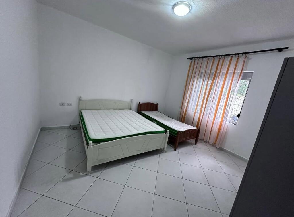 📣Affitto Appartamento 1+1📍Ali Demi🛣️Vicino al Complesso Kaimi, Alla Pompa dell'Acqua 💶Prezzo:300 Euro